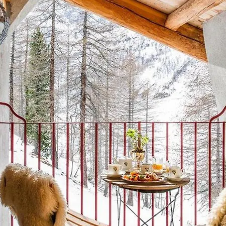 Appartement 3br Close To Ski Lifts- If You Want To Book, Please Contact On Wh-ats-app - 0034-635-520-036 !!!! Breuil-Cervinia