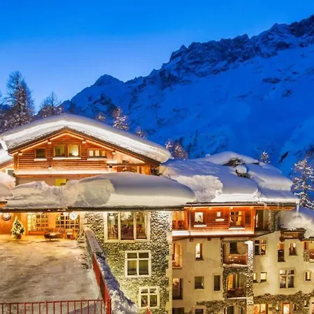 3br Close To Ski Lifts- If You Want To Book, Please Contact On Wh-ats-app - 0034-635-520-036 !!!!